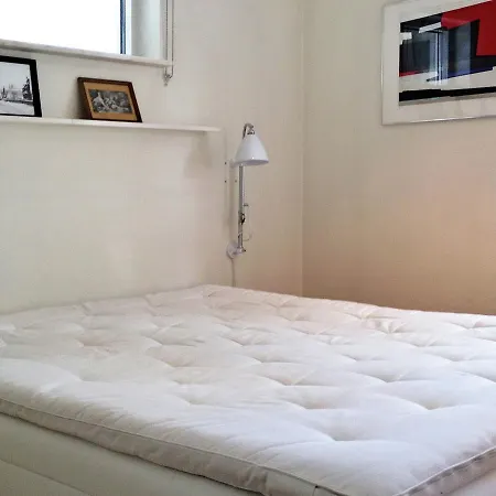 Three-bedroom Holiday In 6 * Strøby Ladeplads