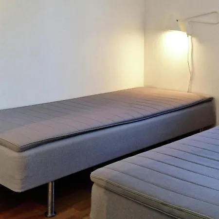 Three-bedroom Holiday In 6 * Strøby Ladeplads